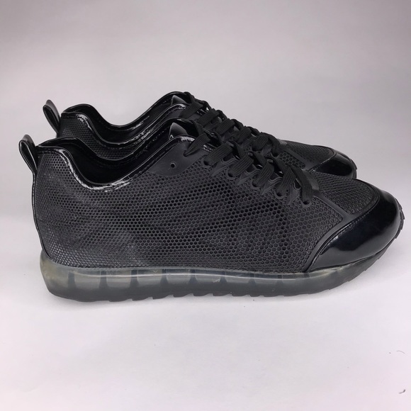 steve madden black tennis shoes